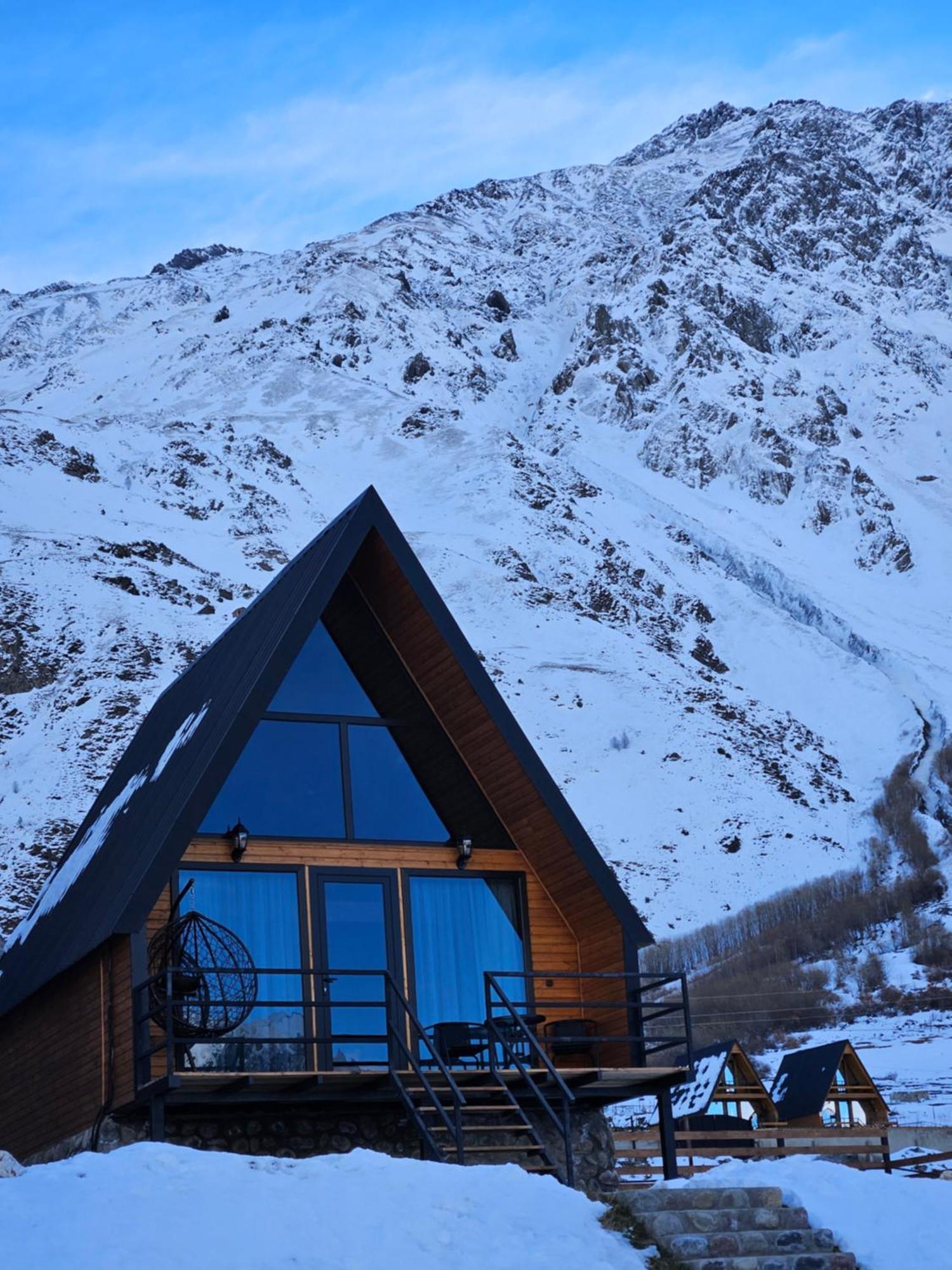 Misty Rocks Kazbegi Apartment Exterior photo